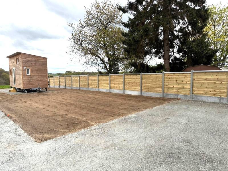 Aménagement de jardin: clôture et engazonnement sur Yvetot 76 