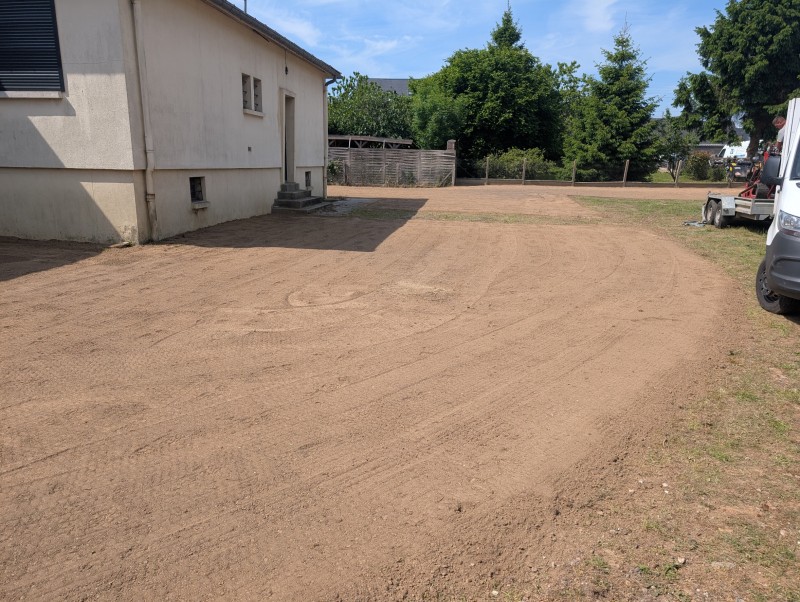 Paysagiste spécialiste de la réfection des pelouses sur Duclair 