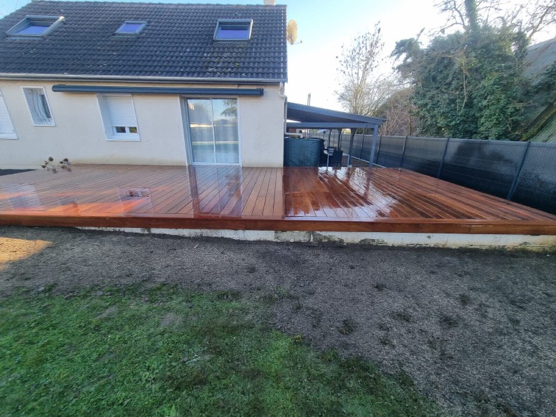 Aménagement sur-mesure d'une terrasse en bois proche de Yvetot 