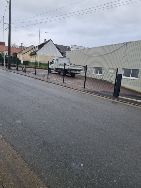 travaux de clôture en panneaux rigide sur Yvetot 