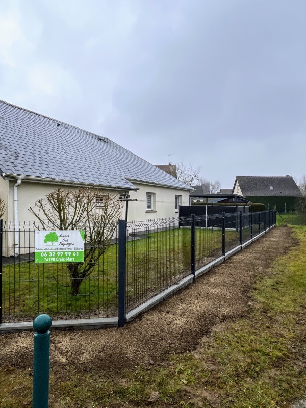 Entreprise spécialisée pour la pose de clôture résidentielle sur Barentin 76 