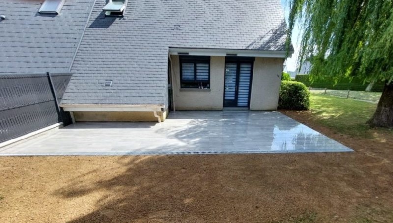 Entreprise pour la réalisation des terrasses en grès céramique sur Barentin 76
