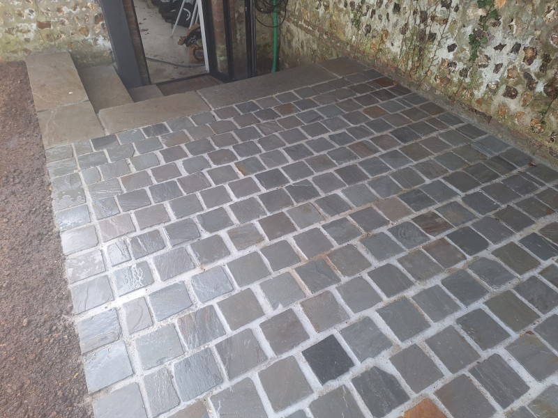 Entreprise pour la pose de terrasse Fauville-en-Caux 76 