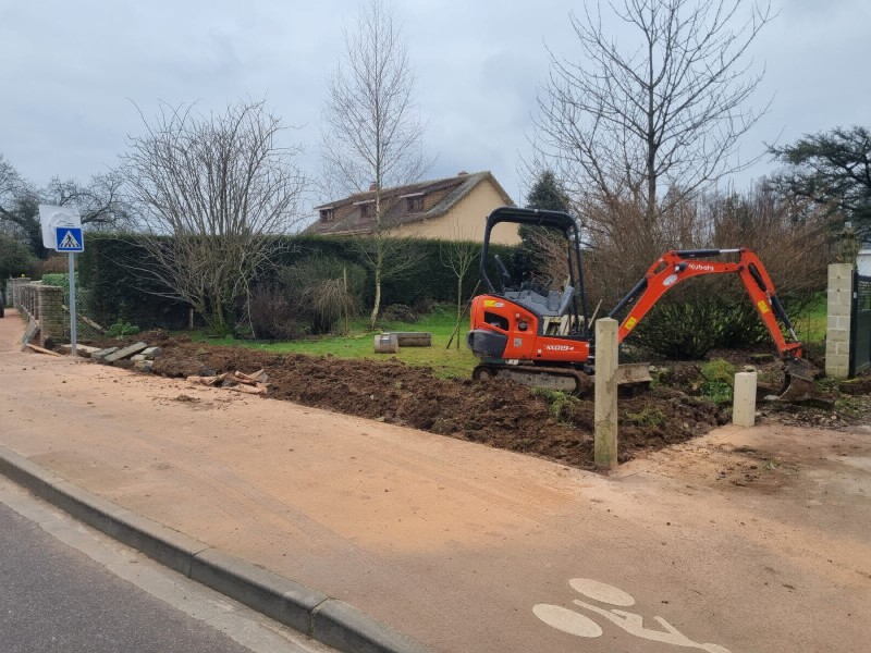 Travaux d'arrachage de haie et remise en état du terrain secteur Yvetot