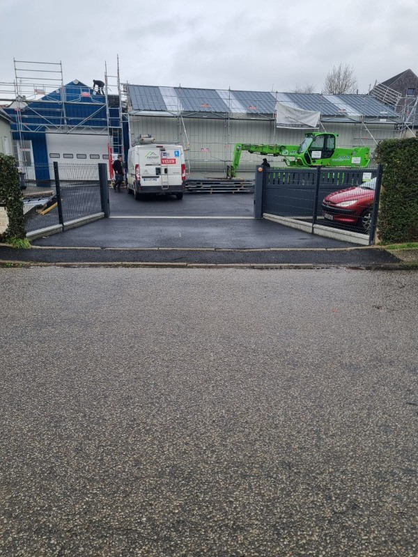 réalisation des clôtures par un paysagiste sur Yvetot 