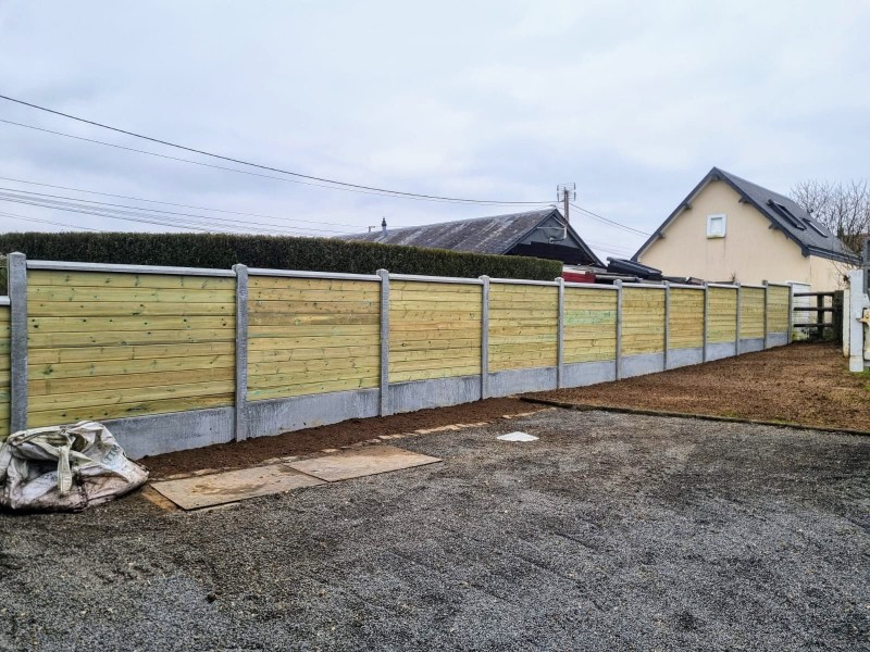 réalisation des clôtures en béton et bois sur Clères 76